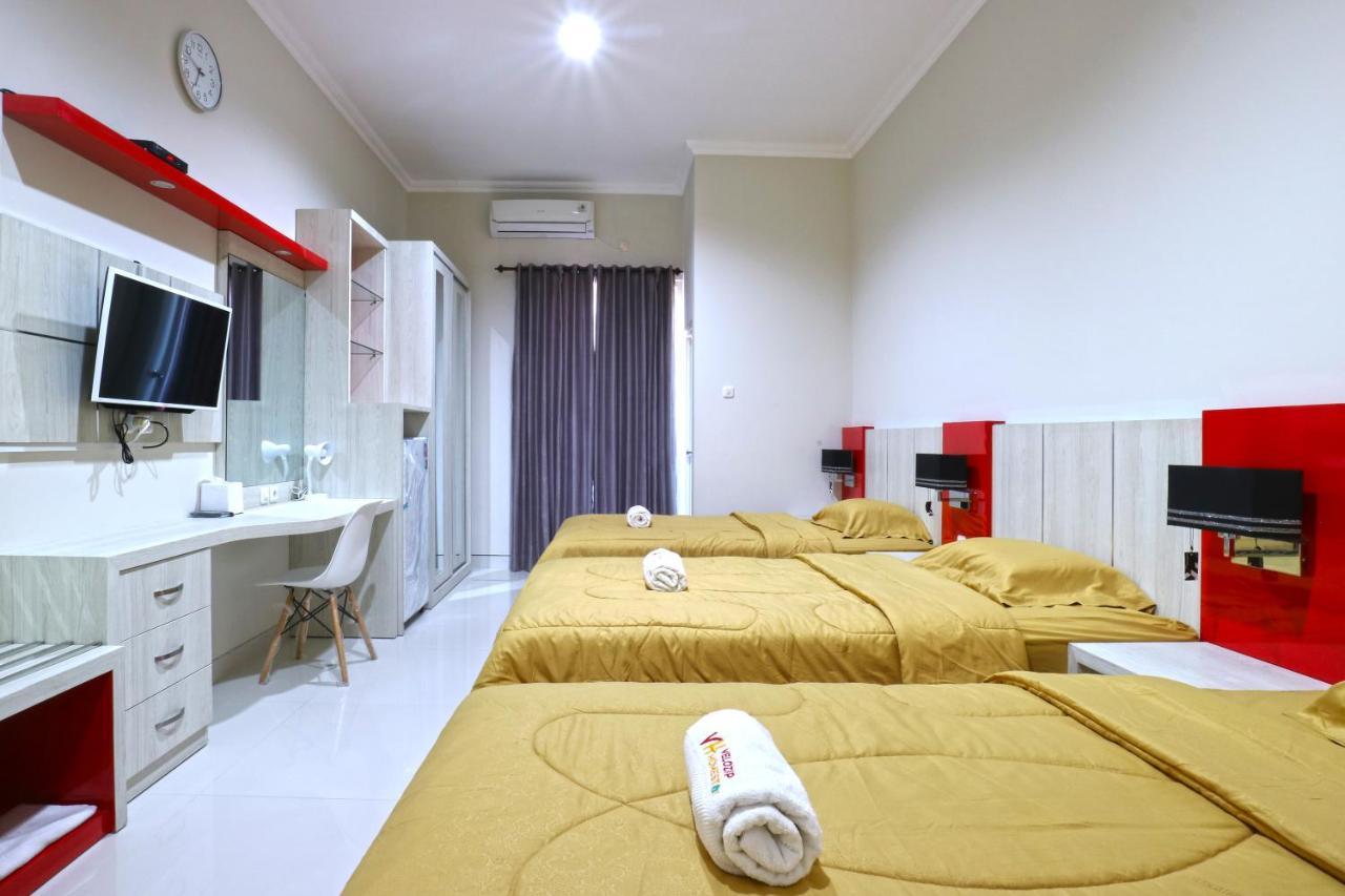 Appartement Velozip Kos Exclusive à Sorabaya Extérieur photo