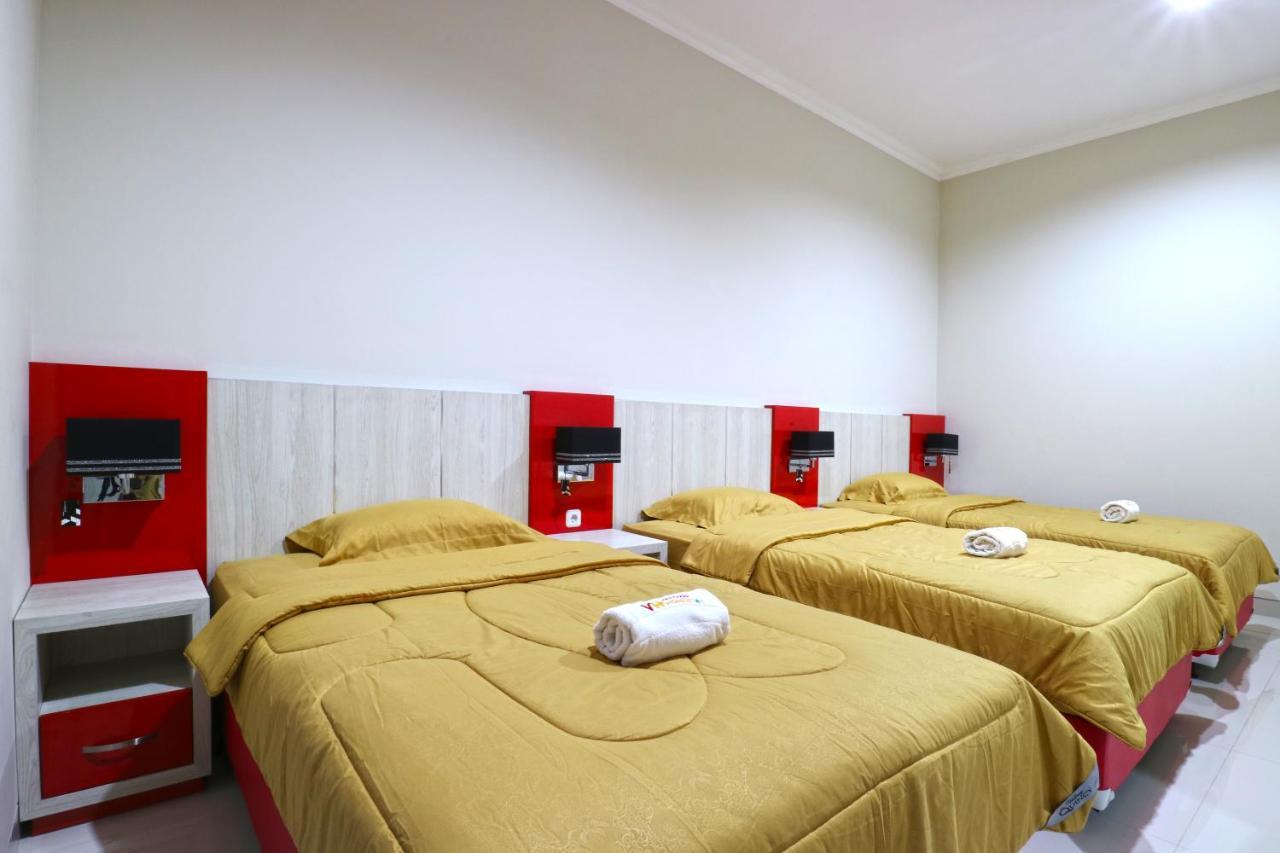 Appartement Velozip Kos Exclusive à Sorabaya Extérieur photo