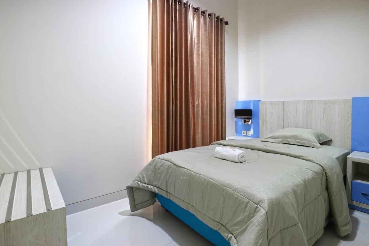 Appartement Velozip Kos Exclusive à Sorabaya Extérieur photo